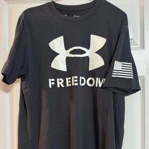 Under armor black tee